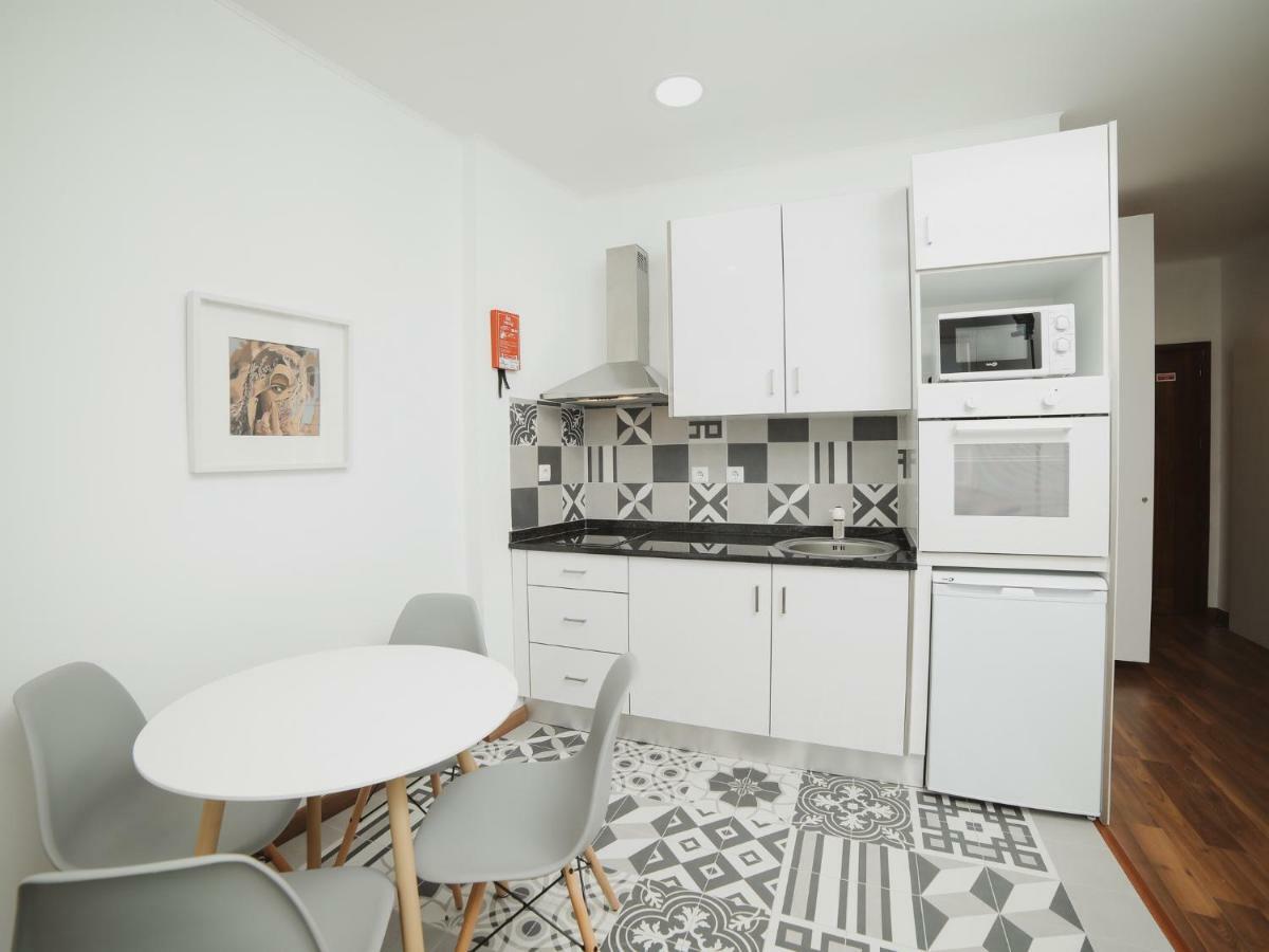 Guestready - Cyan Heaven Downtown Apt Lägenhet OOporto Exteriör bild